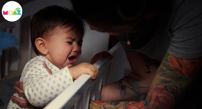 Nguyên nhân trẻ sơ sinh thường hay khóc đêm