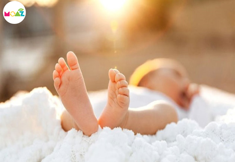 Những lợi ích khi tắm nắng cho trẻ sơ sinh đúng cách